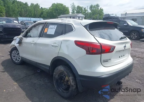 2017 Nissan Rogue Sport S из США, поврежденный, VIN JN1BJ1CP3HW007752